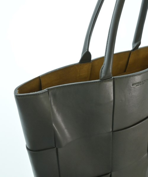 BOTTEGA VENETA（ボッテガヴェネタ）トートバッグ グレー サイズ:- レディース/2200616637135