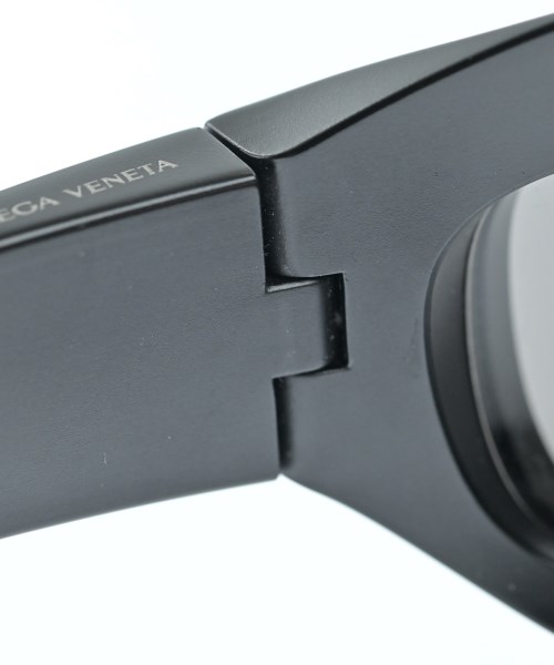 BOTTEGA VENETA（ボッテガヴェネタ）サングラス 黒 サイズ:- レディース/2200618782055