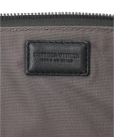 BOTTEGA VENETA（ボッテガヴェネタ）クラッチバッグ 黒 サイズ:- レディース/2200620064101