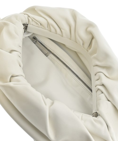 BOTTEGA VENETA（ボッテガヴェネタ）ショルダーバッグ 白 サイズ:- レディース/2200676731156