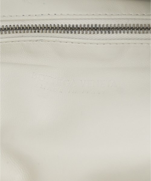 BOTTEGA VENETA（ボッテガヴェネタ）ショルダーバッグ 白 サイズ:- レディース/2200676731156