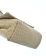 BOTTEGA VENETA（ボッテガヴェネタ）ショルダーバッグ ベージュ サイズ:- レディース/2200677458311