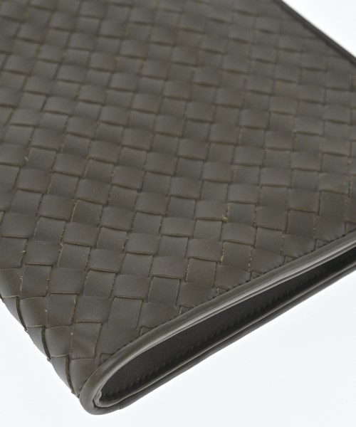 BOTTEGA VENETA（ボッテガヴェネタ）クラッチバッグ カーキ サイズ:- レディース/2200681738027