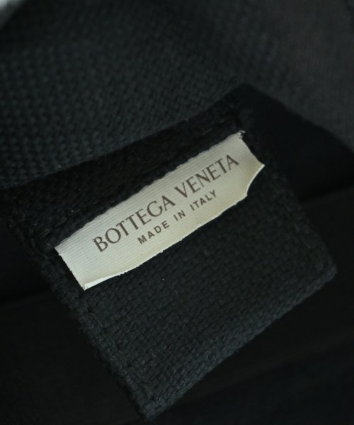 BOTTEGA VENETA（ボッテガヴェネタ）クラッチバッグ 黒 サイズ:- レディース/2200698243378