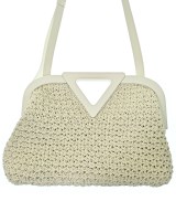 BOTTEGA VENETA（ボッテガヴェネタ）ショルダーバッグ 白 サイズ:ミディアム レディース/2200698968028