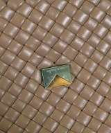 BOTTEGA VENETA（ボッテガヴェネタ）ショルダーバッグ 茶 サイズ:- レディース/2200654966112