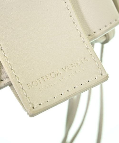 BOTTEGA VENETA（ボッテガヴェネタ）ショルダーバッグ 白 サイズ:- レディース/2200656859641