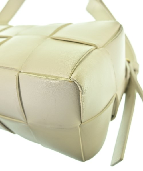 BOTTEGA VENETA（ボッテガヴェネタ）ハンドバッグ 白 サイズ:- レディース/2200711734012
