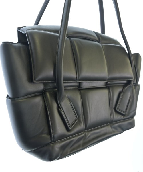 BOTTEGA VENETA（ボッテガヴェネタ）ショルダーバッグ 黒 サイズ:- レディース/2200715703151