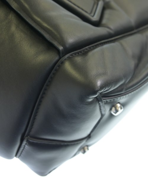 BOTTEGA VENETA（ボッテガヴェネタ）ショルダーバッグ 黒 サイズ:- レディース/2200715703151