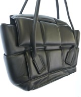 BOTTEGA VENETA（ボッテガヴェネタ）ショルダーバッグ 黒 サイズ:- レディース/2200715703151