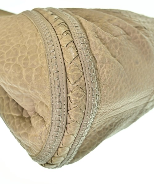 BOTTEGA VENETA（ボッテガヴェネタ）ショルダーバッグ ベージュ サイズ:- レディース/2200716267669