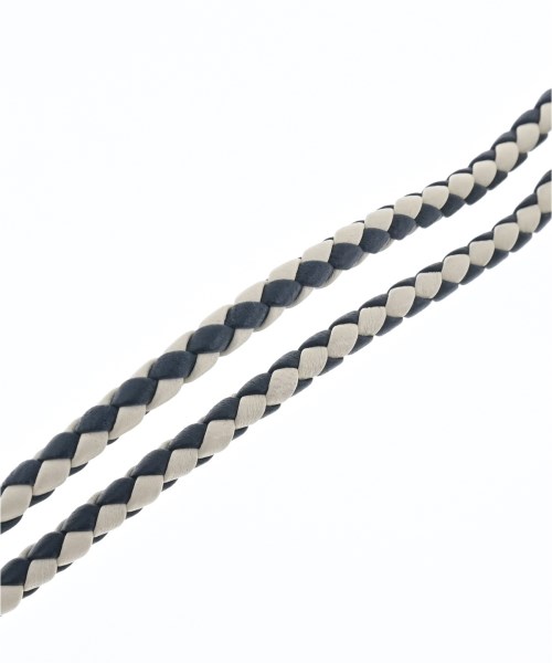 BOTTEGA VENETA（ボッテガヴェネタ）キーケース・キーホルダー シルバー サイズ:- レディース/2200645004168