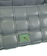 BOTTEGA VENETA（ボッテガヴェネタ）ショルダーバッグ グレー サイズ:- レディース/2200646285016