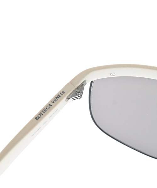 BOTTEGA VENETA（ボッテガヴェネタ）サングラス 白 サイズ:- レディース/2200647557051