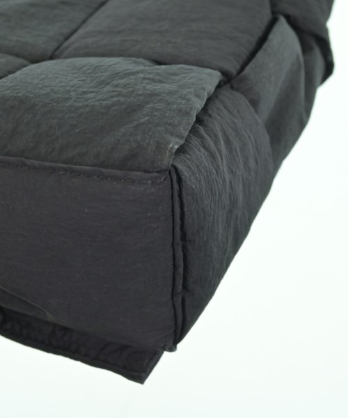 BOTTEGA VENETA（ボッテガヴェネタ）ショルダーバッグ 黒 サイズ:- レディース/2200647634233