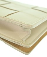 BOTTEGA VENETA（ボッテガヴェネタ）ショルダーバッグ 白 サイズ:- レディース/2200652144482