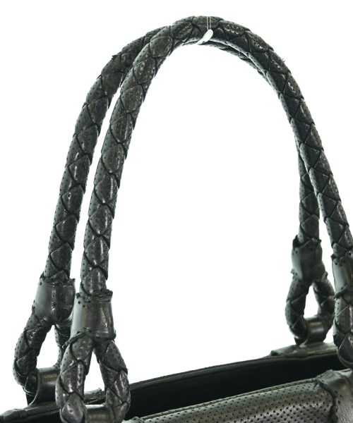 BOTTEGA VENETA（ボッテガヴェネタ）ハンドバッグ 黒 サイズ:- レディース/2200704285071