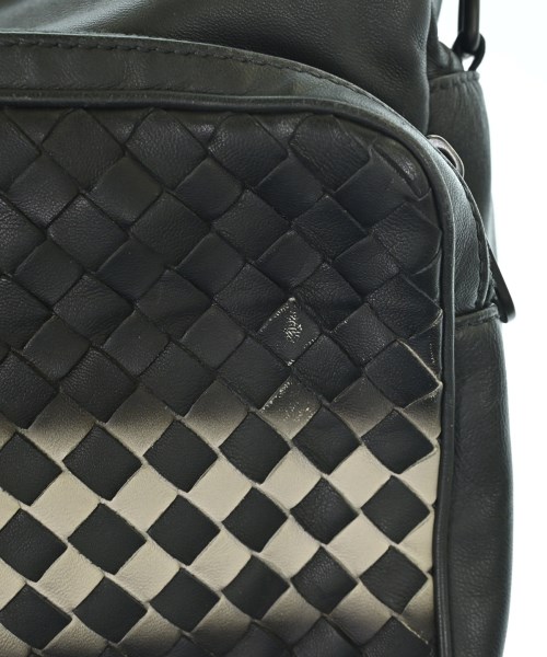 BOTTEGA VENETA（ボッテガヴェネタ）ショルダーバッグ 黒 サイズ:- レディース/2200706239485