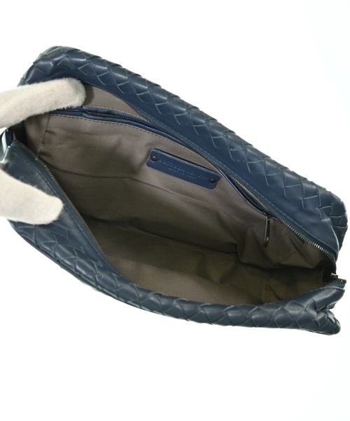BOTTEGA VENETA（ボッテガヴェネタ）クラッチバッグ 紺 サイズ:- レディース/2200710445551