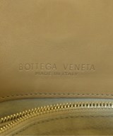 BOTTEGA VENETA（ボッテガヴェネタ）ハンドバッグ ベージュ サイズ:- レディース/2200722327036