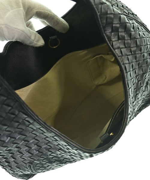 BOTTEGA VENETA（ボッテガヴェネタ）ショルダーバッグ 黒 サイズ:- レディース/2200722178638