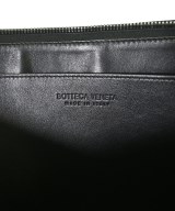 BOTTEGA VENETA（ボッテガヴェネタ）クラッチバッグ 黒 サイズ:- レディース/2200722179314