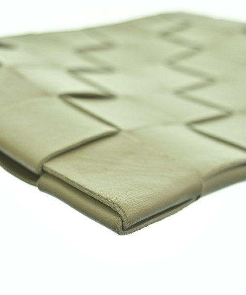 BOTTEGA VENETA（ボッテガヴェネタ）クラッチバッグ カーキ サイズ:- レディース/2200722179871