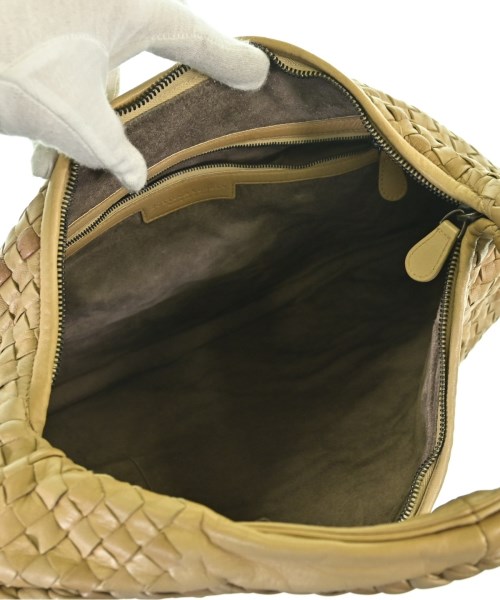 BOTTEGA VENETA（ボッテガヴェネタ）ショルダーバッグ ベージュ サイズ:- レディース/2200717947171