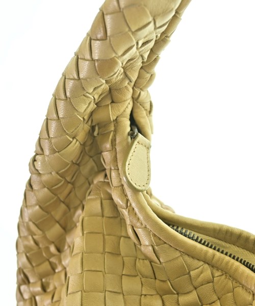 BOTTEGA VENETA（ボッテガヴェネタ）ショルダーバッグ ベージュ サイズ:- レディース/2200717947171
