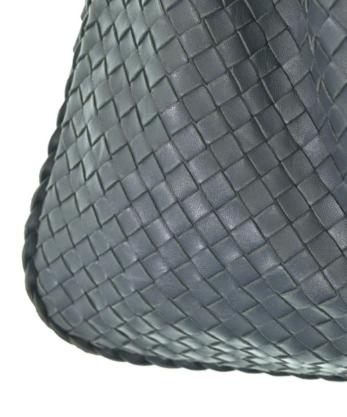 BOTTEGA VENETA（ボッテガヴェネタ）ショルダーバッグ 紺 サイズ:- レディース/2200717947188