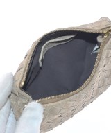BOTTEGA VENETA（ボッテガヴェネタ）ポーチ ベージュ サイズ:- レディース/2200724126798
