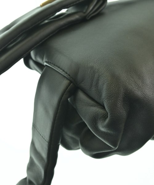 BOTTEGA VENETA（ボッテガヴェネタ）クラッチバッグ 黒 サイズ:- レディース/2200724352111