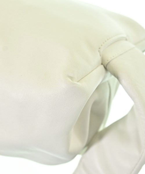 BOTTEGA VENETA（ボッテガヴェネタ）ショルダーバッグ 白 サイズ:- レディース/2200724352128