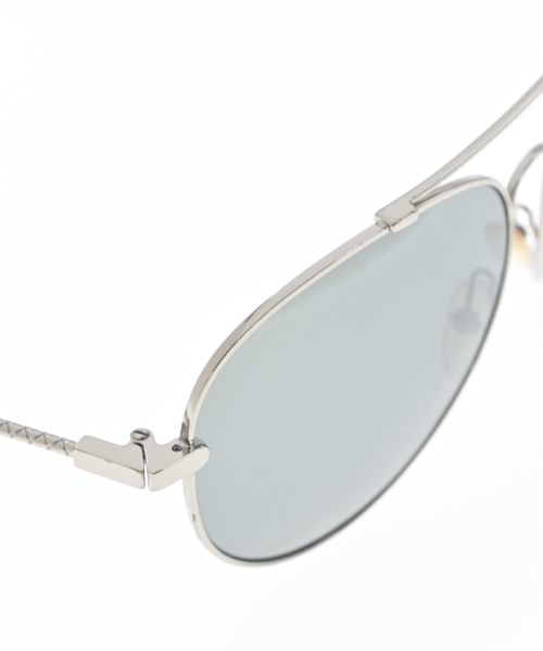 BOTTEGA VENETA（ボッテガヴェネタ）サングラス シルバー サイズ:- レディース/2200683244069