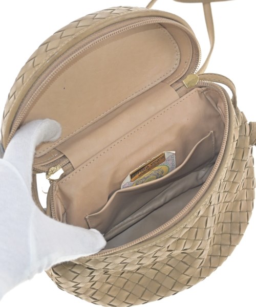 BOTTEGA VENETA（ボッテガヴェネタ）ショルダーバッグ ベージュ サイズ:- レディース/2200683542240