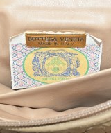 BOTTEGA VENETA（ボッテガヴェネタ）ショルダーバッグ ベージュ サイズ:- レディース/2200683542240