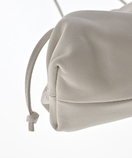 BOTTEGA VENETA（ボッテガヴェネタ）ショルダーバッグ 白 サイズ:- レディース/2200685030196