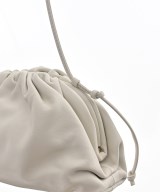BOTTEGA VENETA（ボッテガヴェネタ）ショルダーバッグ 白 サイズ:- レディース/2200685030196