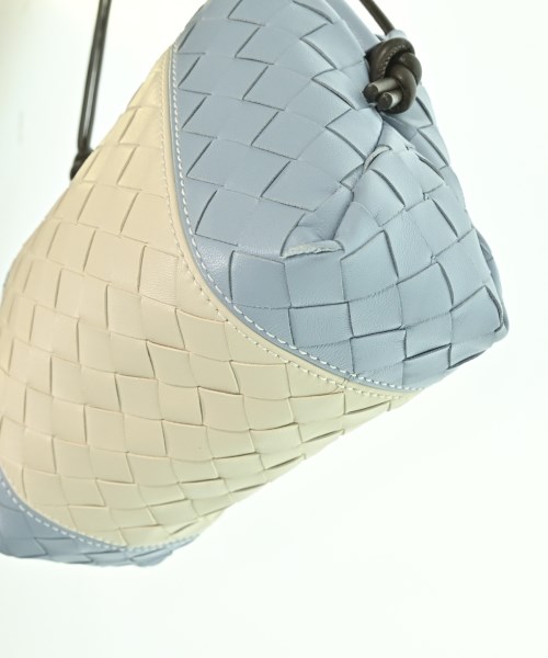 BOTTEGA VENETA（ボッテガヴェネタ）ショルダーバッグ 白 サイズ:- レディース/2200676234305