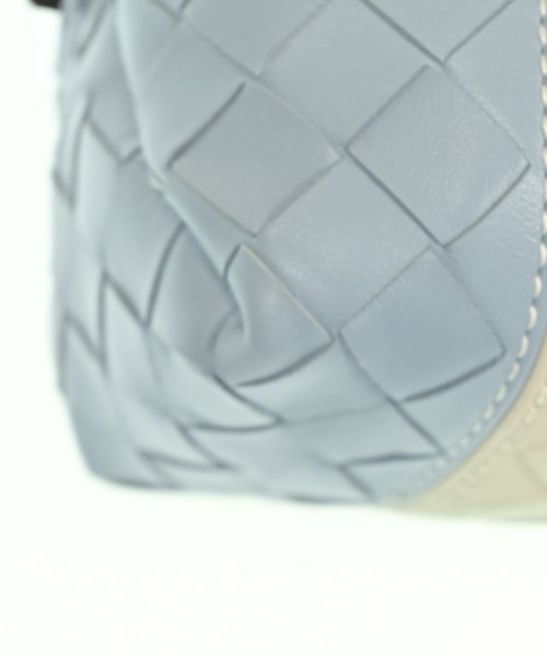 BOTTEGA VENETA（ボッテガヴェネタ）ショルダーバッグ 白 サイズ:- レディース/2200676234305