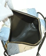 BOTTEGA VENETA（ボッテガヴェネタ）ショルダーバッグ 白 サイズ:- レディース/2200676234305