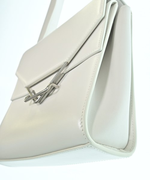 BOTTEGA VENETA（ボッテガヴェネタ）ショルダーバッグ 白 サイズ:- レディース/2200687353118