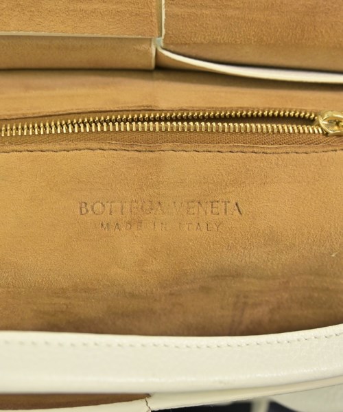 BOTTEGA VENETA（ボッテガヴェネタ）ショルダーバッグ 白 サイズ:- レディース/2200692838082