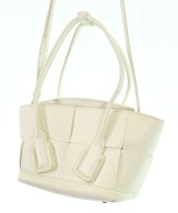 BOTTEGA VENETA（ボッテガヴェネタ）ショルダーバッグ 白 サイズ:- レディース/2200692838082