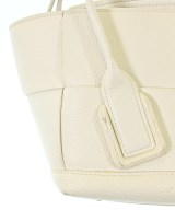 BOTTEGA VENETA（ボッテガヴェネタ）ショルダーバッグ 白 サイズ:- レディース/2200692838082