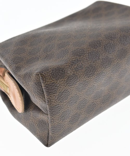 CELINE（セリーヌ）ポーチ 茶 サイズ:- レディース/2200635916167