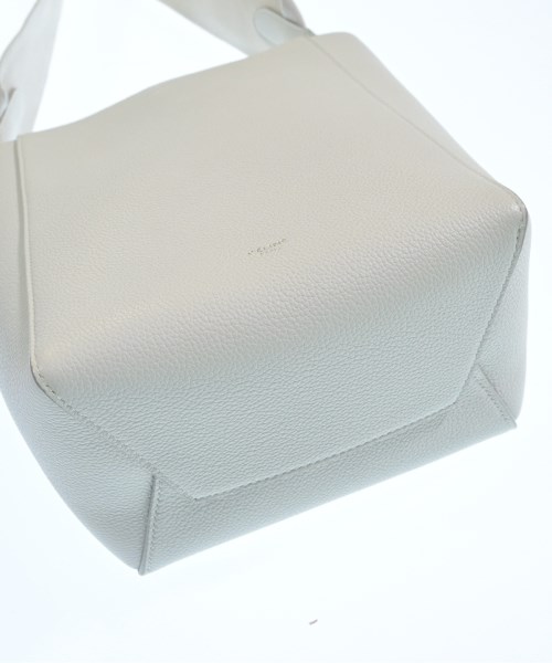 CELINE（セリーヌ）ショルダーバッグ 白 サイズ:スモ-ル レディース/2200638038019