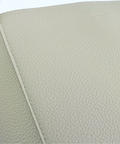 CELINE（セリーヌ）ショルダーバッグ 白 サイズ:スモ-ル レディース/2200638038019