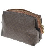 CELINE（セリーヌ）ポーチ 茶 サイズ:- レディース/2200627239069